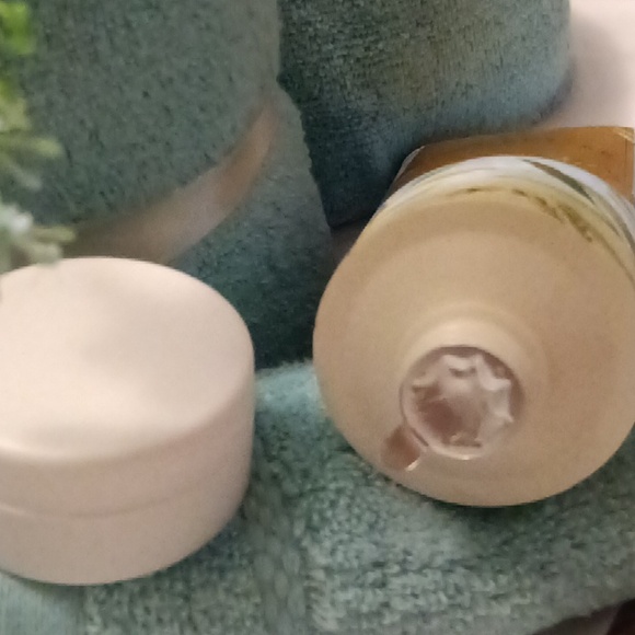 Nakery Beauty - Picture 11 of 12